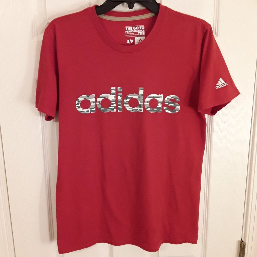 Adidas tshirt mens Small, 60 poly and 40 cotton Red with unique Adidas lettering